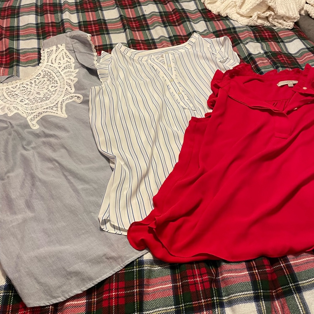 Bundle of 3 LOFT shirts size Large